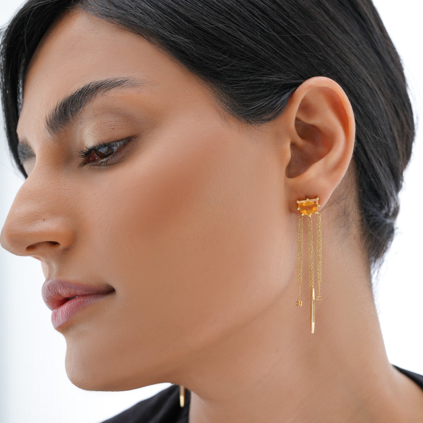 Linéa Citrini Diamond Earrings in Yellow Gold